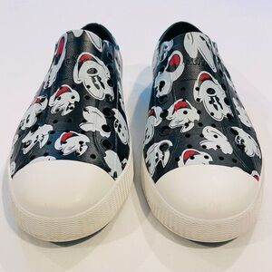Native Shoes Mickey Mouse Jefferson Boys 5 Womens 7 Disney Slip-Ons Black Vegan